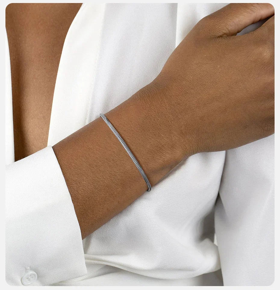 Minimalist Chain Bracelet