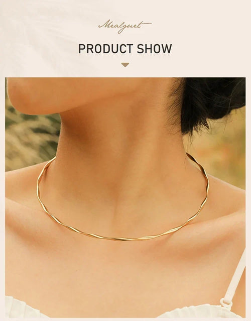 Gold Tone Twisted Choker Necklace